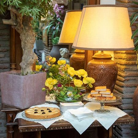Hotel Barrett Rzym Zewnętrze zdjęcie